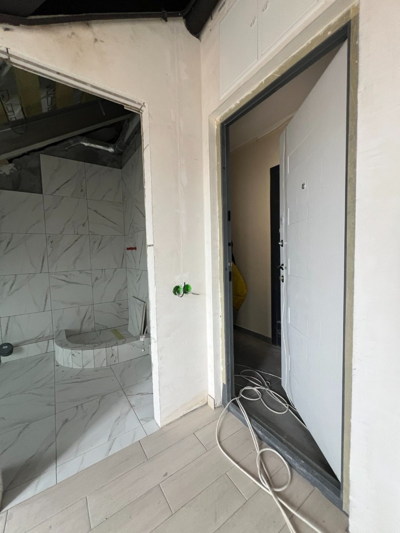 продажа однокомнатной квартиры номер A-174476 в Приморском районе, фото номер 8